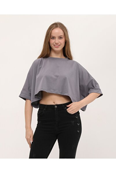 Owut Collection Bat Sleeve Crop T-Shirt
