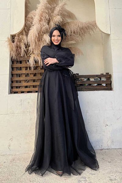Bym Fashion Abendkleid aus Tüll mit Schulterstreifendetail und Taillenschnürung 3964 Schwarz