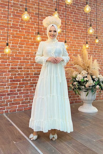 Bym Fashion Rüschenkleid im Lagenlook mit Taillengürtel 3495 Ecru