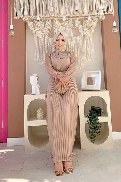 Bym Fashion Πλισέ ώμο Δαντελένιο Κολάρο Φόρεμα λεπτομέρειας 3726 Πέτρα