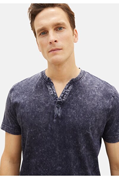 Tom Tailor Henley-Ausschnitt und ausgewaschener Optik ile T-Shirt Kurzarmshirt