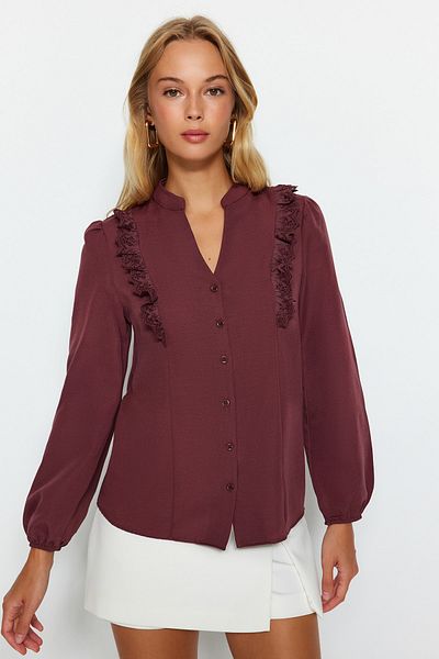 Trendyol Collection Burgunderrotes Hemd aus gewebter Baumwolle mit Spitze TWOSS20GO0044