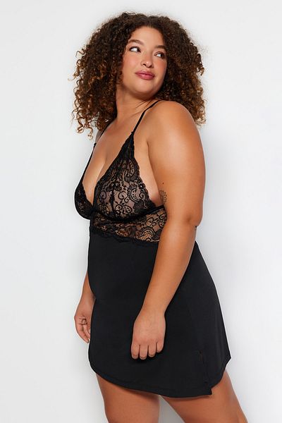 Trendyol Curve Black Strap Lace Large Size Babydoll TBBAW24DH00000