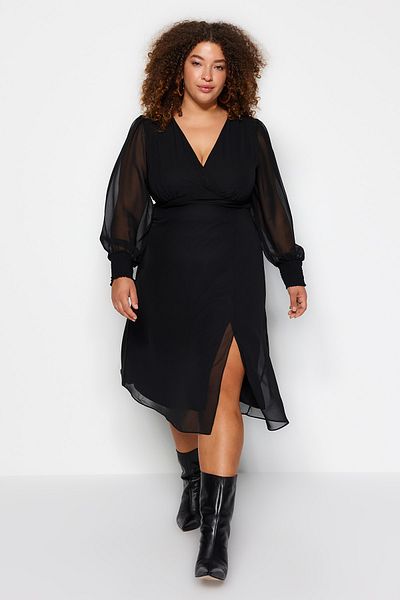 Trendyol Curve Φόρεμα με μαύρο σκίσιμο A-Cut - TBBAW24AH00040