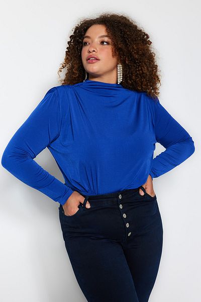 Trendyol Curve بلوزة محبوكة مبطنة بأكمام ساكس TBBAW24CS00001