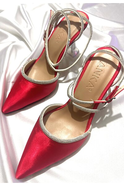 TrendyAnka Kadın Kırmızı Saten 8 Cm Şeffaf Topuklu Bilekten Dolamalı Taşlı Sivri Burunlu Abiye Ayakkabı