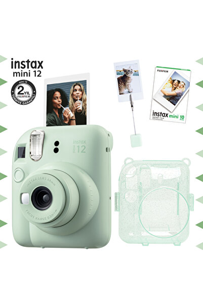 Fujifilm Instax Mini 12 Yeşil Fotoğraf Makinesi - 10'lu Film - Kıskaçlı Resim Standı ve Simli Pleksi