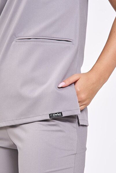 Owlet Medikal Λικράι Smoke Grey Scrubs με λεπτομέρεια με φερμουάρ