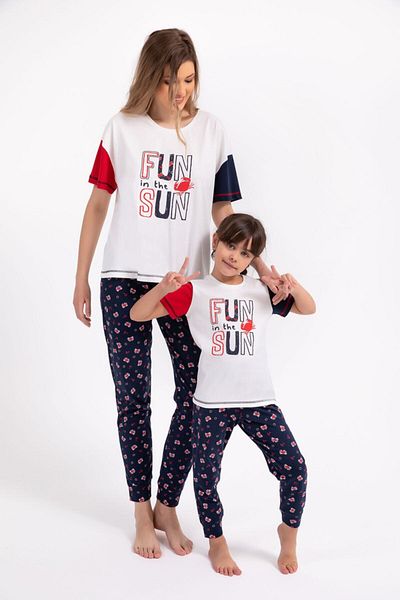 Arnetta Fun In The Sun Cream Women's Pajama Set