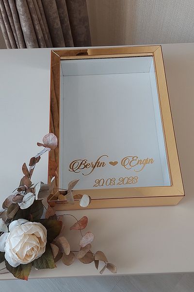 Verda Çerçeve 25x35 Cm Aur Fără LED Deep Rose Design Rama! Cadru de memorie Rose Box! Nume și data cadou