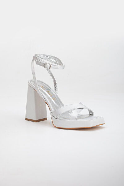 LİLLA kadın köşeli platform yüksek kalın topuklu ayakkabı