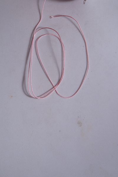 Eskişehir hobi sanat 0,8 mm 50 μέτρα μαργαριτάρι ροζ χρώμα Λεπτό κορδόνι αλεξίπτωτου Macrame βραχιόλι κολιέ κοσμήματα σχεδιασμού κορδόνι