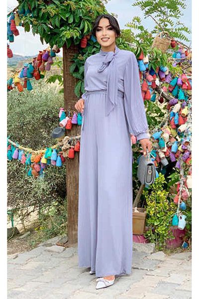 Bym Fashion Ärmel und Kragen, plissierter, detaillierter Taillengürtel, Chiffon-Overall 3507, Grau
