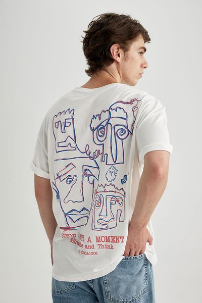 DeFacto Comfort Fit Crew Neck Back Printed Short Sleeve T-Shirt B3796ax23hs