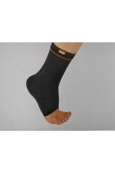 Luxor Knitted Silicone Pad Supported Ankle Brace