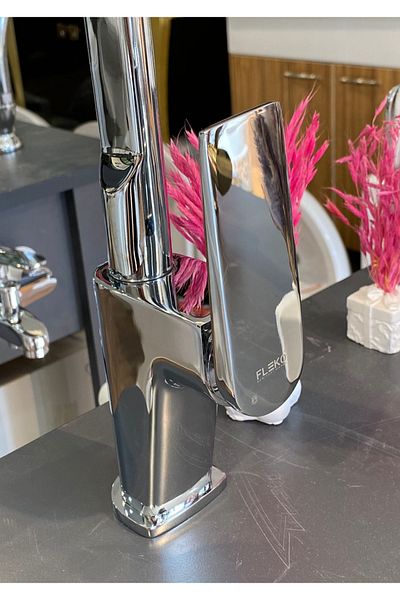 FLEKO Mustang Sink Faucet Kitchen Tap