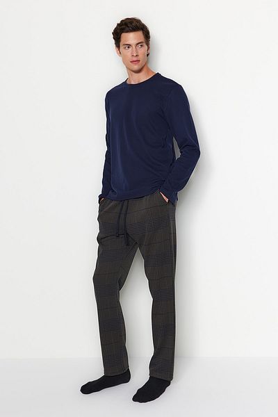 Trendyol Collection Khaki kockás kötött pizsama szett - normál szabású sötétkék TMNAW24PT00014