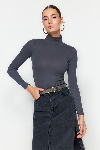 Trendyol Collection Ανθρακί Premium Μαλακό Ύφασμα με ζιβάγκο με ελαστική πλεκτή μπλούζα TWOAW24BZ00119