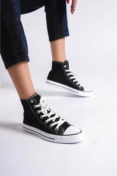 wefashion Long Black Gel Sole Sports Shoes
