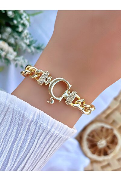 KBC STORE Letter Chain Bracelet (Letter C)