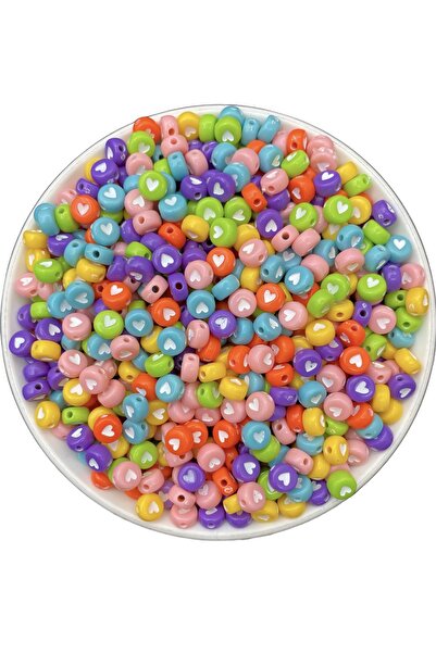 Hedef Bijuteri 25 جرام خرز قلب أبيض بلون باستيل غير شفاف على خلفية، خرز مجوهر...