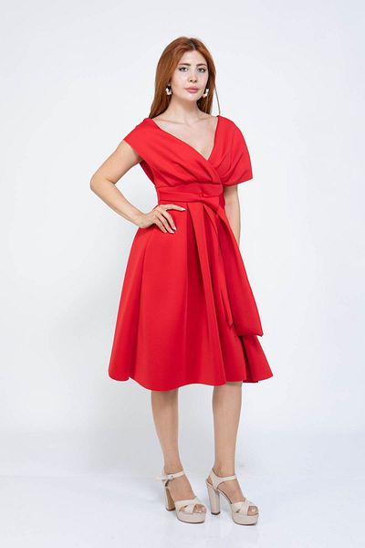 HaHelin Short Evening Dress with Belt Detail on the Waist