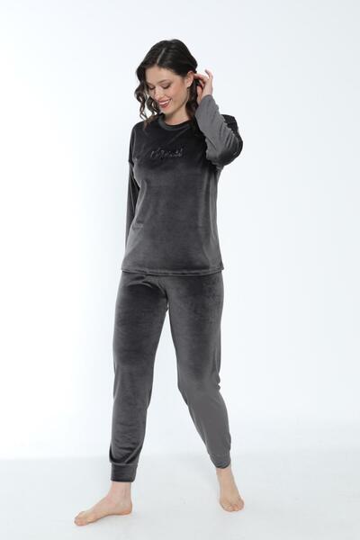 Estiva Women's Winter Great Written Soft Velvet Pajama Set