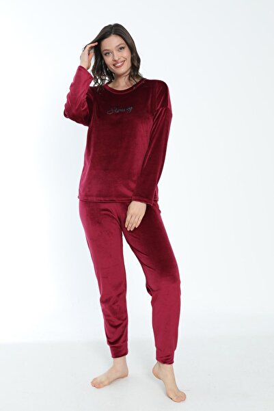 Estiva Women's Winter Soft Velvet Pajama Set - Strong Written