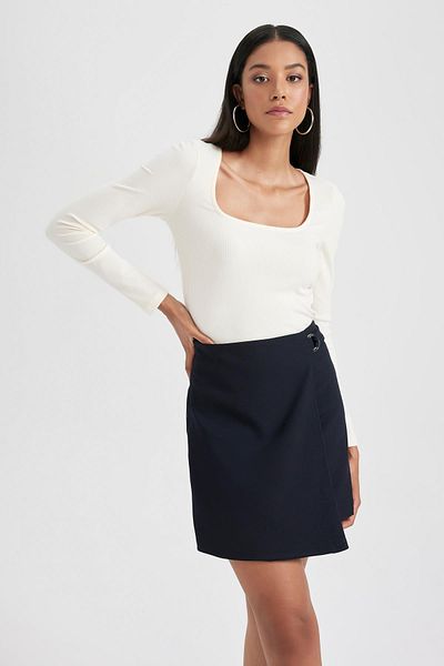DeFacto Regular Waist Lined Mini Skirt B3117ax23au