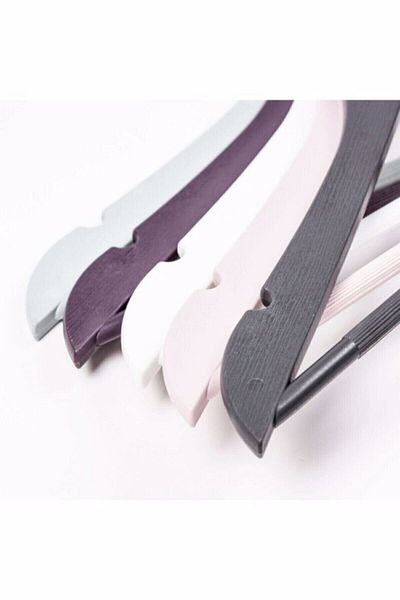 devigo 9-Piece Wooden Look Plastic Clothes Hanger