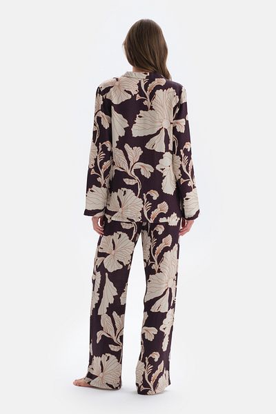 Dagi Lilafarbenes Satin-Hemd-Pyjama-Oberteil mit Blumenmuster und detailliertem Detail