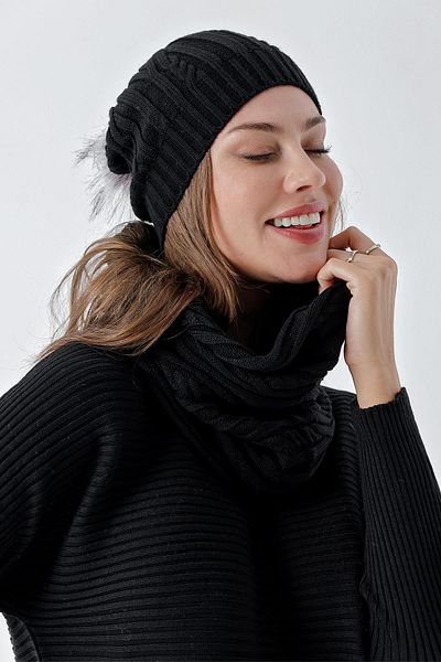 CHUBA Women's Hair Knitted Beret and Neck Collar Set Black 24W131