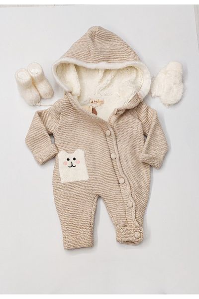 a baby Baby Jumpsuit Lamb Lined booties and gloves with ears