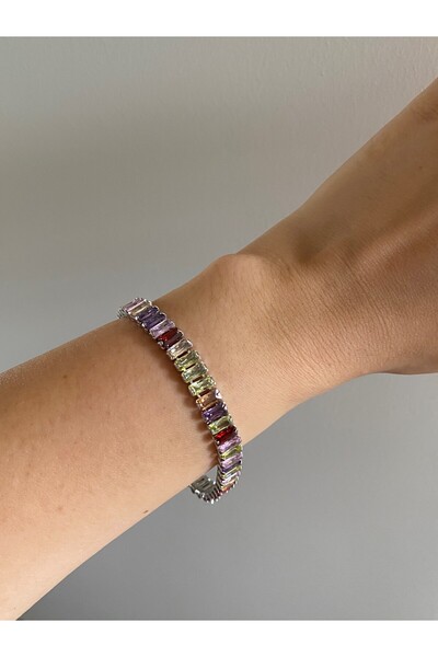 Owentis سوار تانيا من الفولاذ باللون الفضي وحجر الزركون والرغيف الفرنسي - لا ...