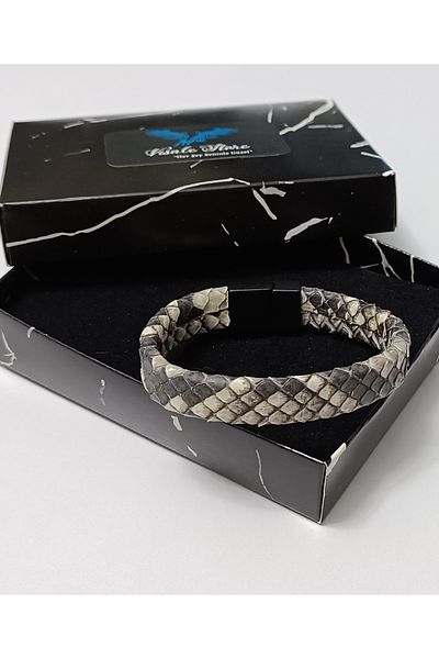Visale Store Snakeskin Magnet Bracelet