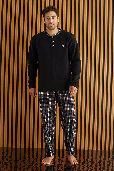 Pijamaevi Schwarz-rot kariertes Fleece-Herren-Pyjama-Set