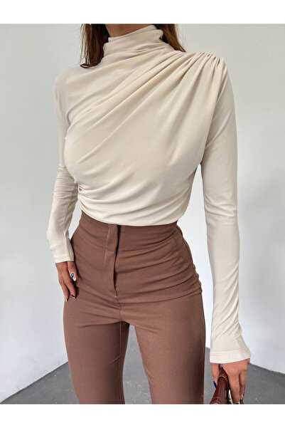 Butik Beyza Bluză cu mânecă lungă adunată