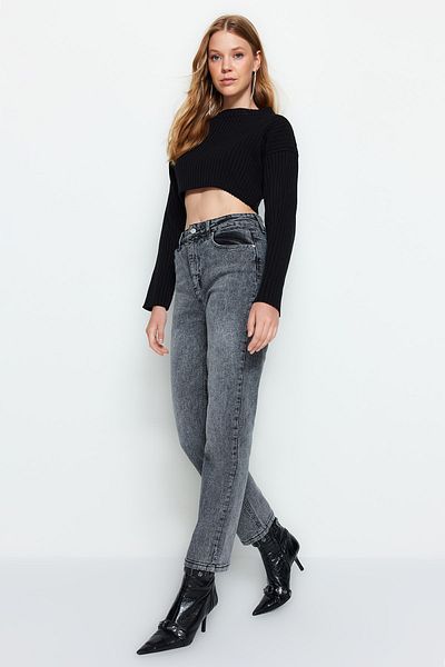 Trendyol Collection Gray High Waist Comfort Straight Jeans TWOAW24JE00097