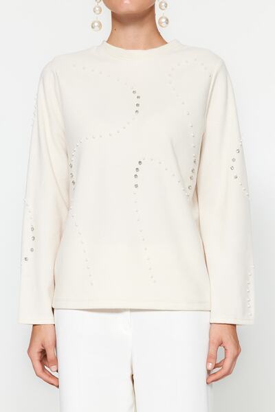 Trendyol Collection Stone Accessory Detailed Thessaloniki/Knitwear Look Regular/Regular Fit Knitted Sweatshirt TWOAW24SW00176