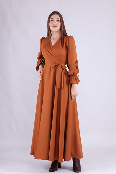 NO48 Cinnamon Maxi Length Γυναικείο φόρεμα με διπλό στήθος με βολάν με μακρυμάνικο μανίκι με βολάν με ζώνη