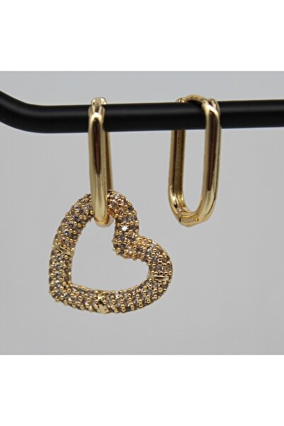 Hariqa أقراط على شكل قلب من الفولاذ