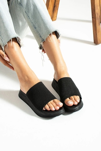 HKM shoes New Season Perforated Knitwear Slippers Black Stylish and Comfortab...