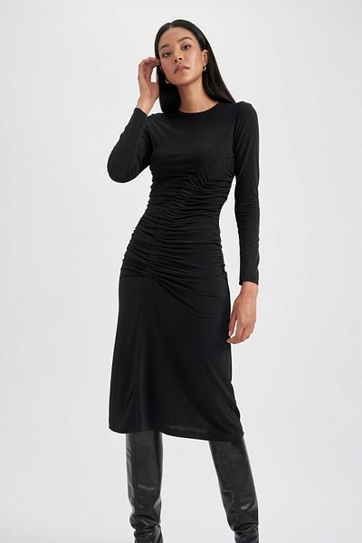 DeFacto Bodycon tělo obepínající midi šaty s kulatým výstřihem a dlouhým rukávem B1819ax23au
