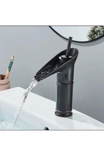 İSAOĞLU YAPI Black Sink Faucet Waterfall Flow Faucet Bathroom Faucet