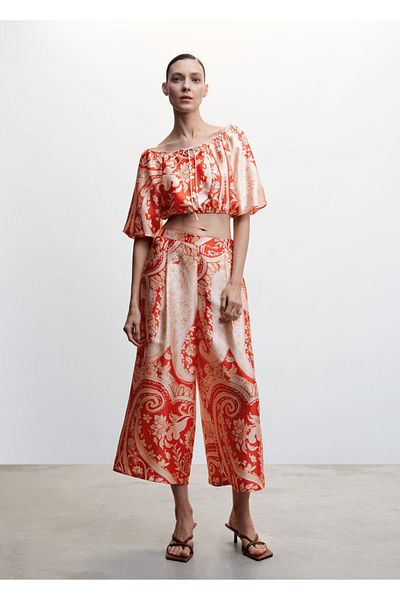 MANGO Woman Gemusterte Bluse mit Ballonärmeln