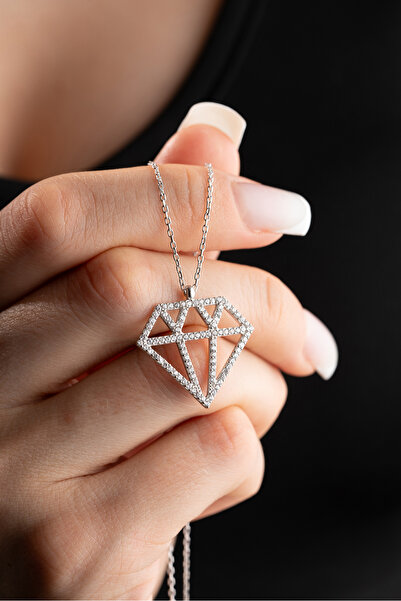 Nereze 925 Ayar Gümüş Rodyum Kaplama Elmas Model Kolye