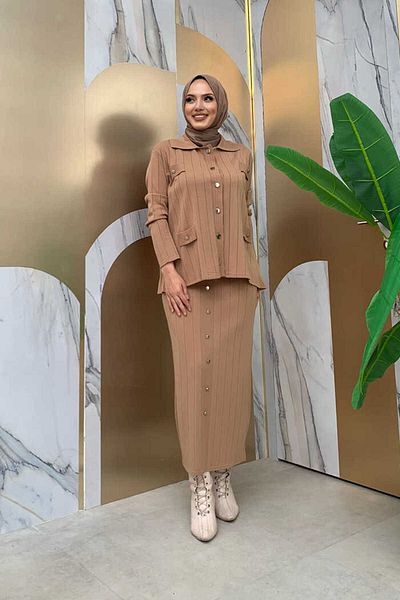 Bym Fashion Двоен костюм с копчета и джобове 23306 Светлокафяв