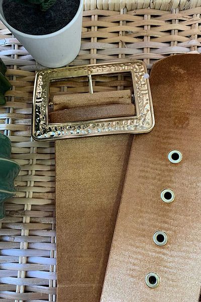 Bym Fashion 9019 Μοντέλο Τετράγωνη Πόρπη Μαύρη Ζώνη