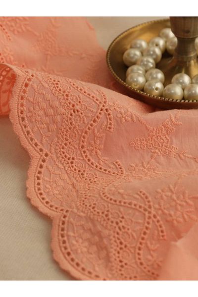 Parça Kumaş Dünyası Pink Color Cotton Scallop Fabric (1 Meter)