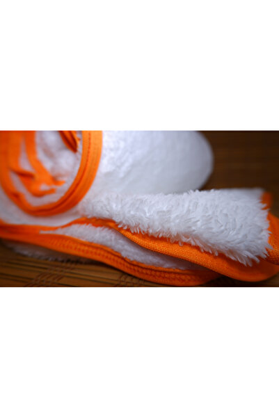 Gonz Alez Wellsoft Tv Blanket - Lucky Blanket